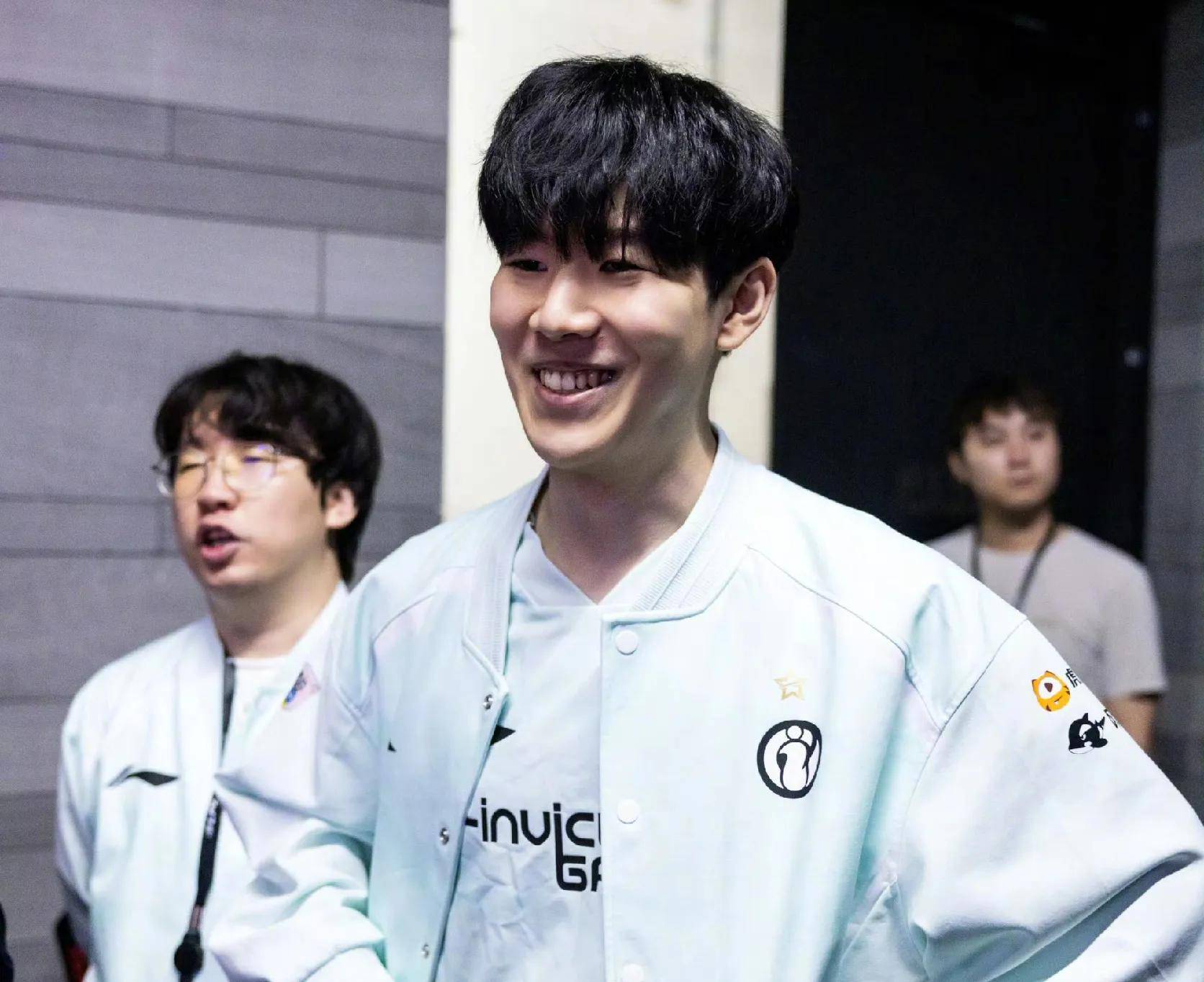 明显失去了 明显失去了