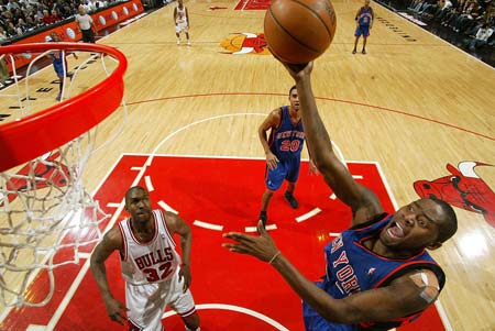 名卡位战中 名卡位战中