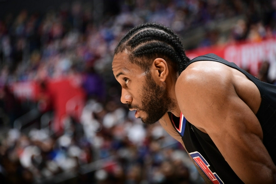 持球推进更 持球推进更